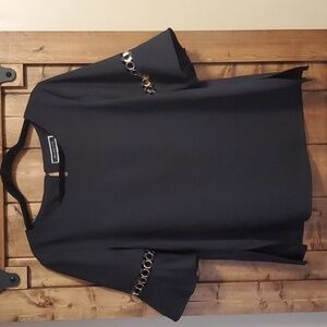 Melanie Lyne Black Bell Sleeve Metal Ring Top Size 6 (fits like a large)